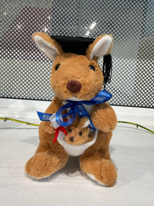 Jennie Graduation Kangaroo 24cm